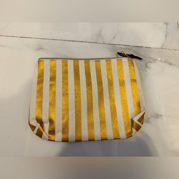 Gold striped cosmetic bag #12 - Picture 3 of 5